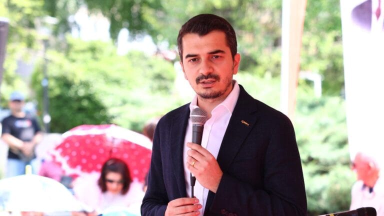 Mayor of Çankaya Removed from Office