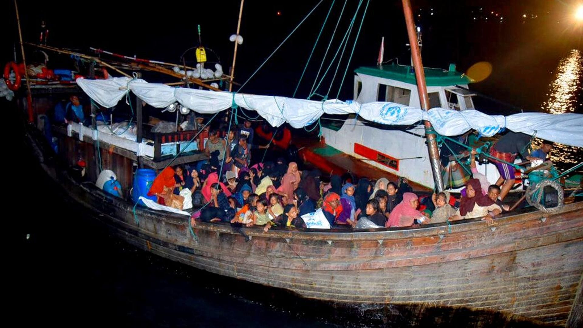 Myanmar Açıklarında 500’den Fazla Mülteci Kayboldu: BM’den Açıklama