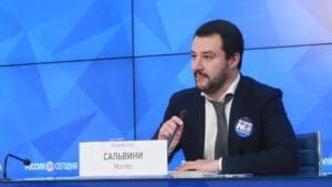 İtalya Başbakan Yardımcısı Salvini: Avrupa, Rus Enerjisine Bağımlı