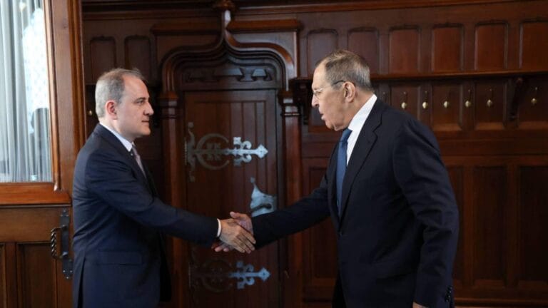 Escalating Tensions in the Middle East: Lavrov Warns on Economy