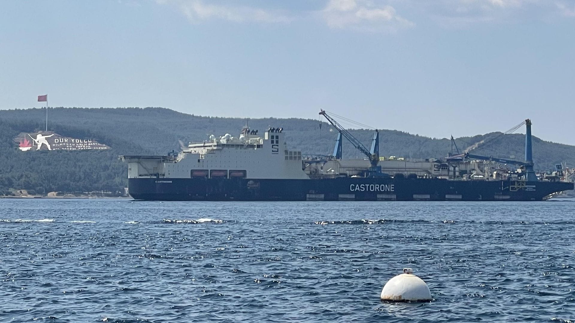 Çanakkale Boğazı’nda Dev Gemi Geçti: Transit Trafik Durduruldu