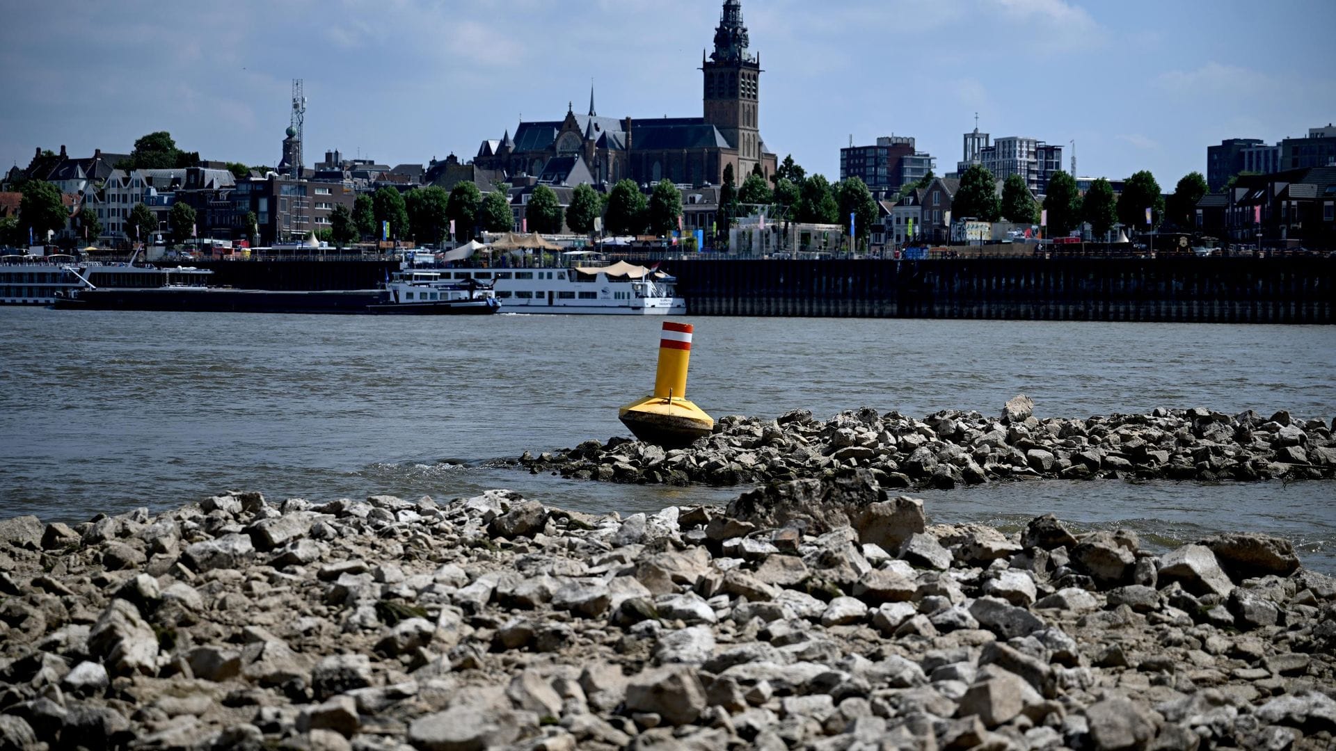 Hollanda’da Kuraklık Nedeniyle Resmi Su Kıtlığı İlan Edildi