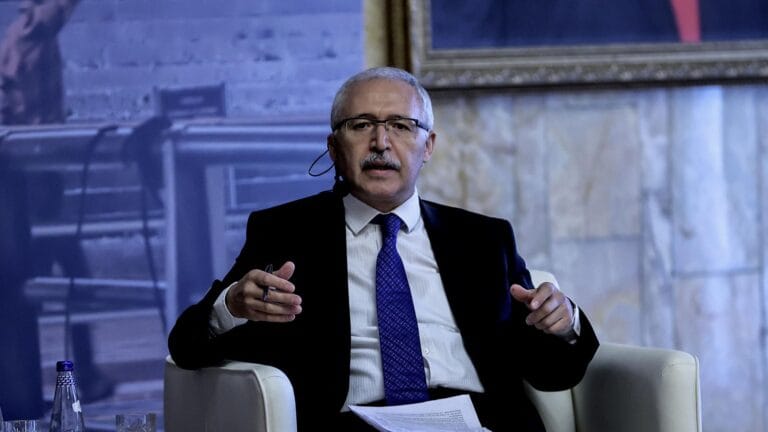 CHP’de Yeni Parti Kurulması Gündemde: Abdulkadir Selvi’den Açıklamalar
