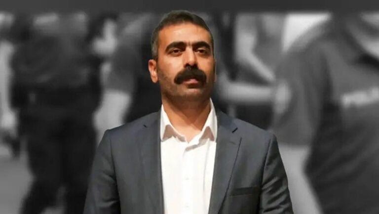 Diyarbakır Büyükşehir Belediyesi Eş Başkanlığından İstifa
