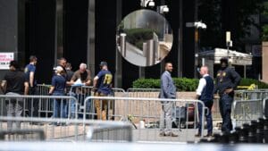 New York’ta Federal Plaza’da Oluşan Patlama Sonrası Şüpheli Gözaltına Alındı