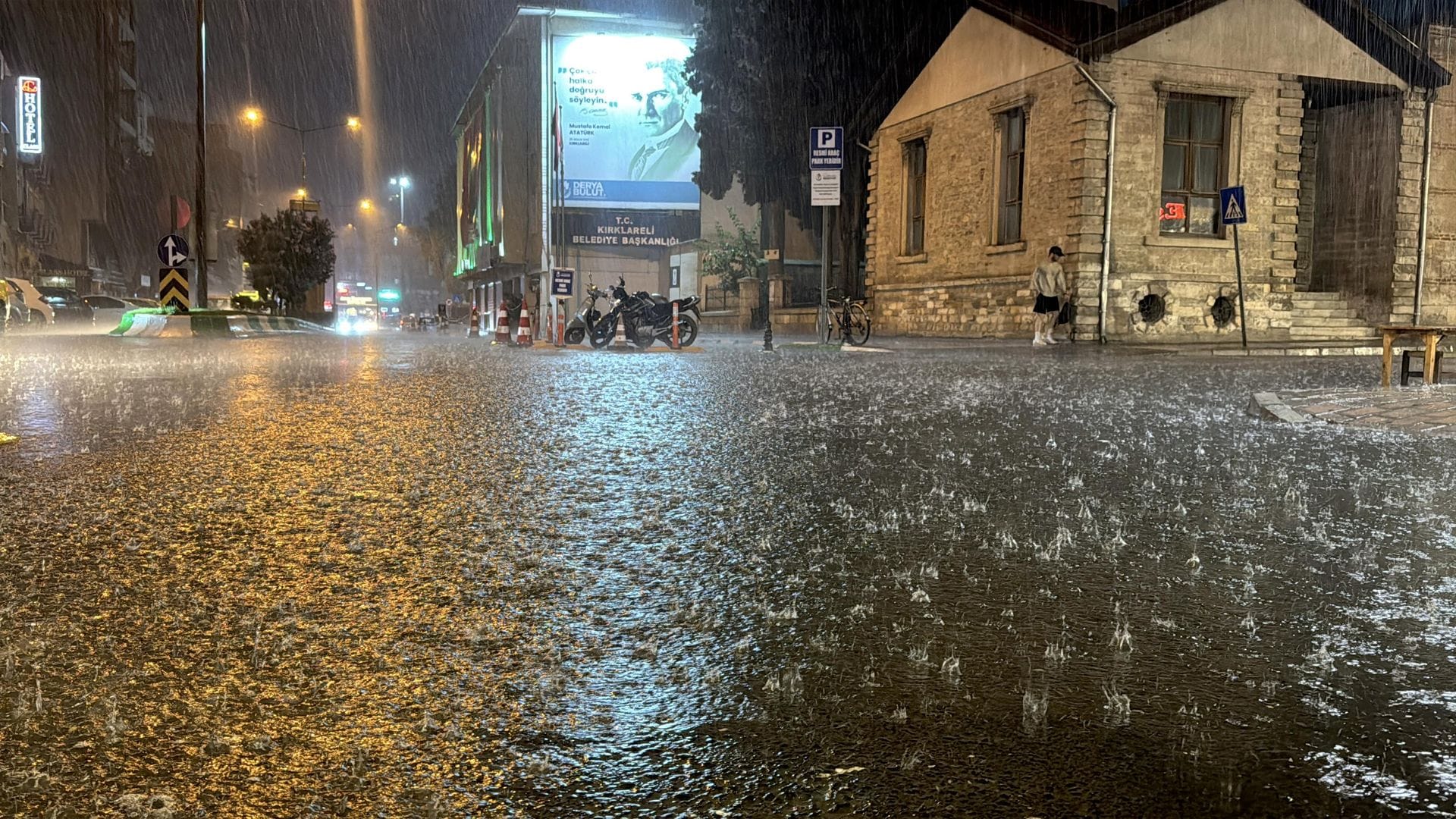 Kırklareli’nde Ani Hava Değişimi: Sıcaklık 22 Dereceye Düştü