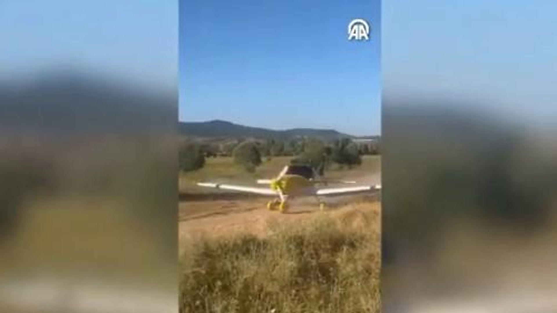 Businessman Flies to His Village in Private Jet: Villagers Welcome Him with Enthusiasm