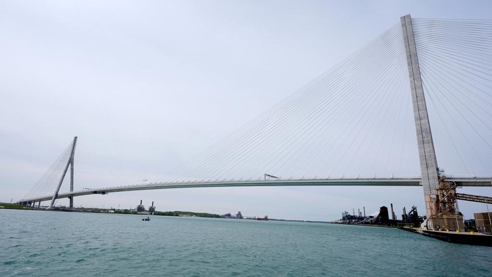 Kanada, ABD’ye Cevap Verecek: Ortak Köprü Açılışı İptal Edildi