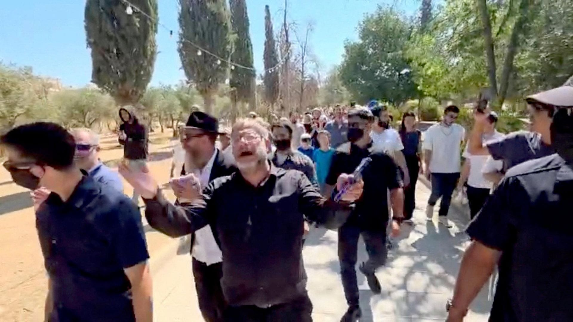 Mescidi Aksa’ya Kitlesel Baskın: 8 Ülke Ortak Bildiri Yayımladı