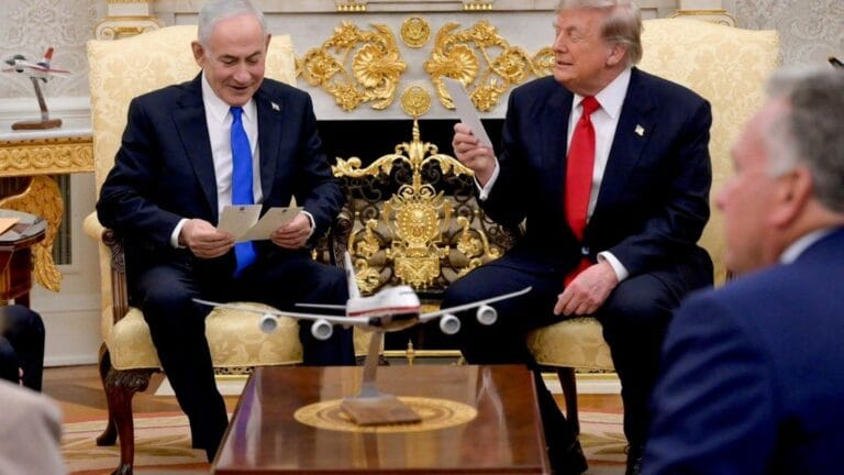 Trump ve Netanyahu Arasındaki 90 Dakikalık Görüşme