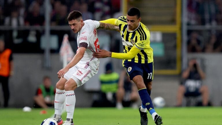 Fenerbahçe Advances to Champions League 3rd Qualifying Round