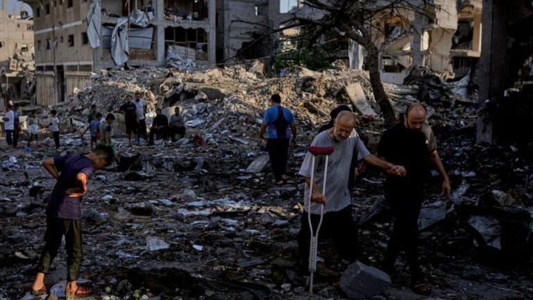 Gazze Anlaşması: Hamas’tan Silahsızlanma Şartı, İsrail Saldırıları Sürüyor