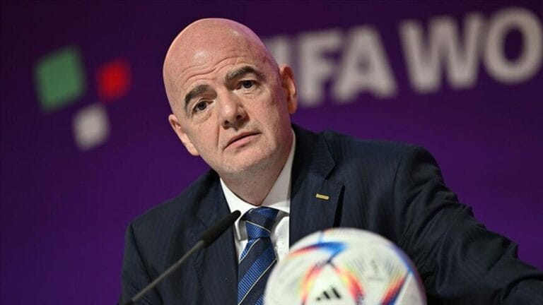 FIFA Krizini Takiben Infantino’nun Başkanlık Görevine Devam Etmesi Kararlaştırıldı