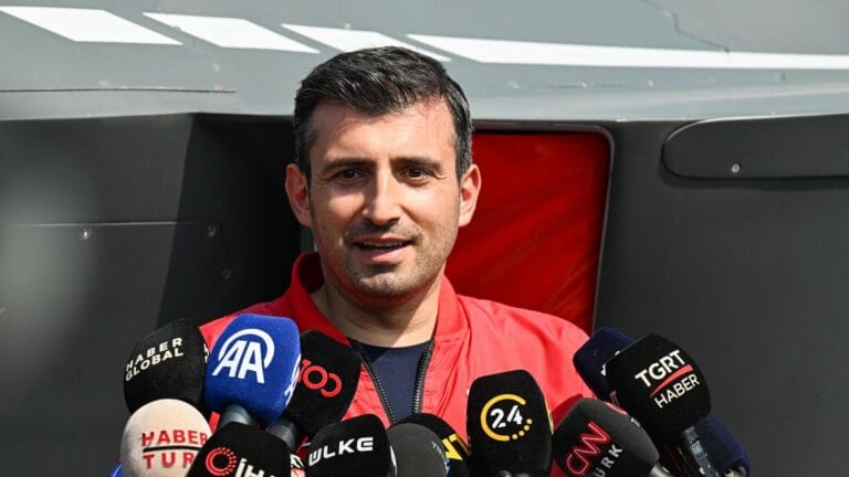 Türkiye’nin En Çok Vergi Veren İsimleri Açıklandı: 5 Yılın Zirvesi Değişmedi