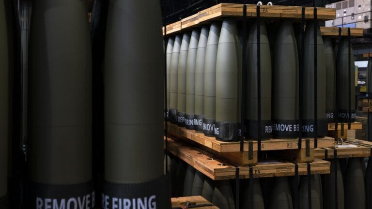 Pentagon Silah Üretimini Hızlandırması İçin 21 Günlük Süre Verdi