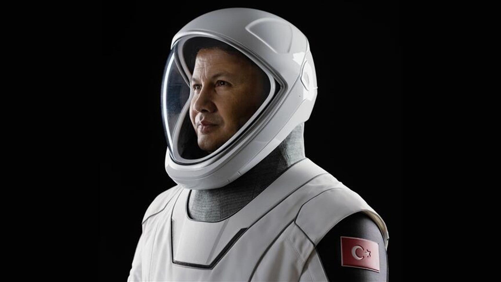 YAŞ Kararları Açıklandı: İlk Astronotumuz Alper Gezeravcı Tuğgeneral Oldu
