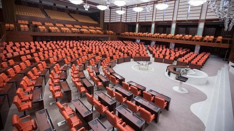 Terörle Mücadelede Yeni Dönem: ‘Çerçeve Kanun Teklifi’ İmzaya Açıldı