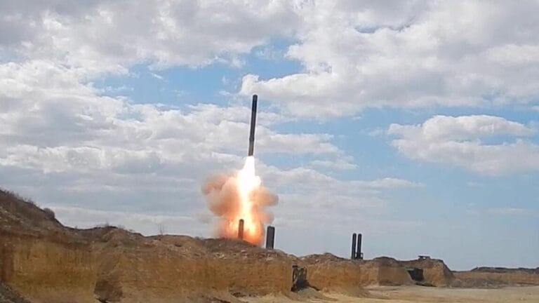 Ukrayna Ordusundan Açıklama: Rusya’nın Fırlattığı Füzeleri Vuramadık
