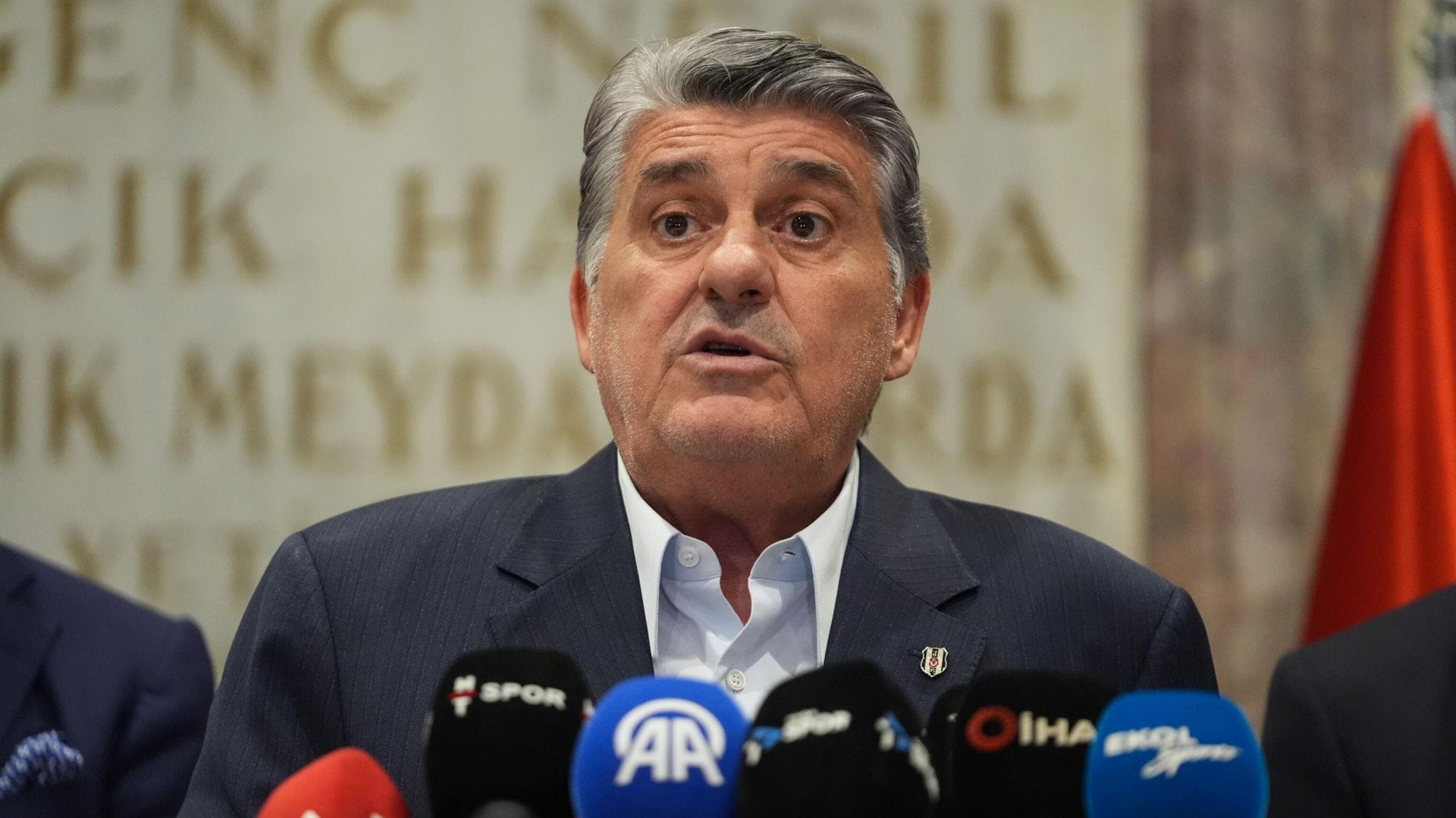 Beşiktaş Başkanı Adalı’dan Açıklamalar: ‘Salah Transferini Biz İstemeyerek Almadık’