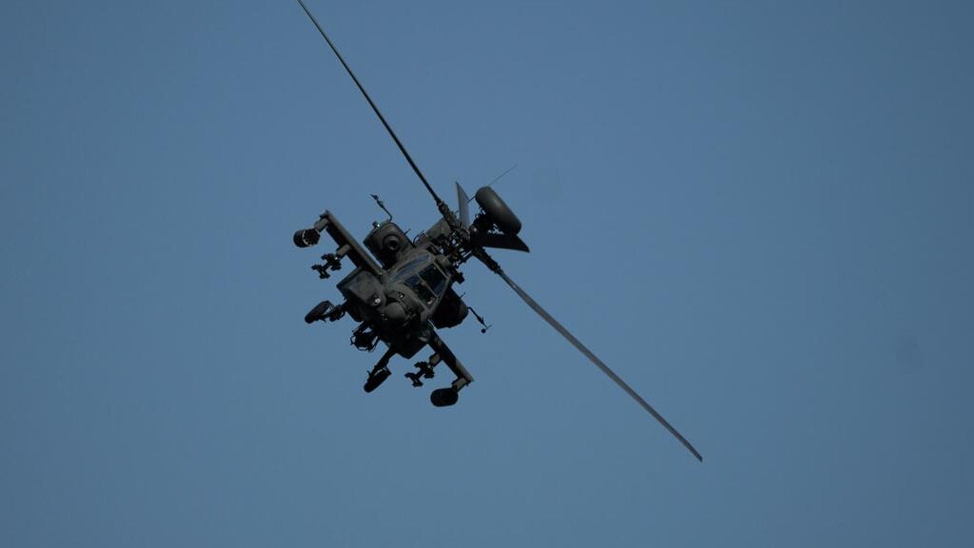Teksas’ta Askeri Helikopter Düştü Teksas’ta Askeri Helikopter Düştü