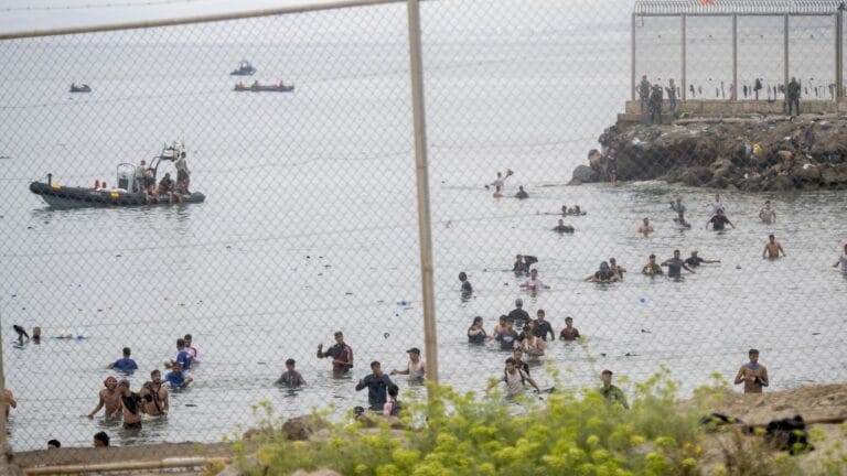 İspanya Sebte ve Melilla’dan Girişe Dikkat Çekti: Avrupa’da Serbest Dolaşım Hakları नहि