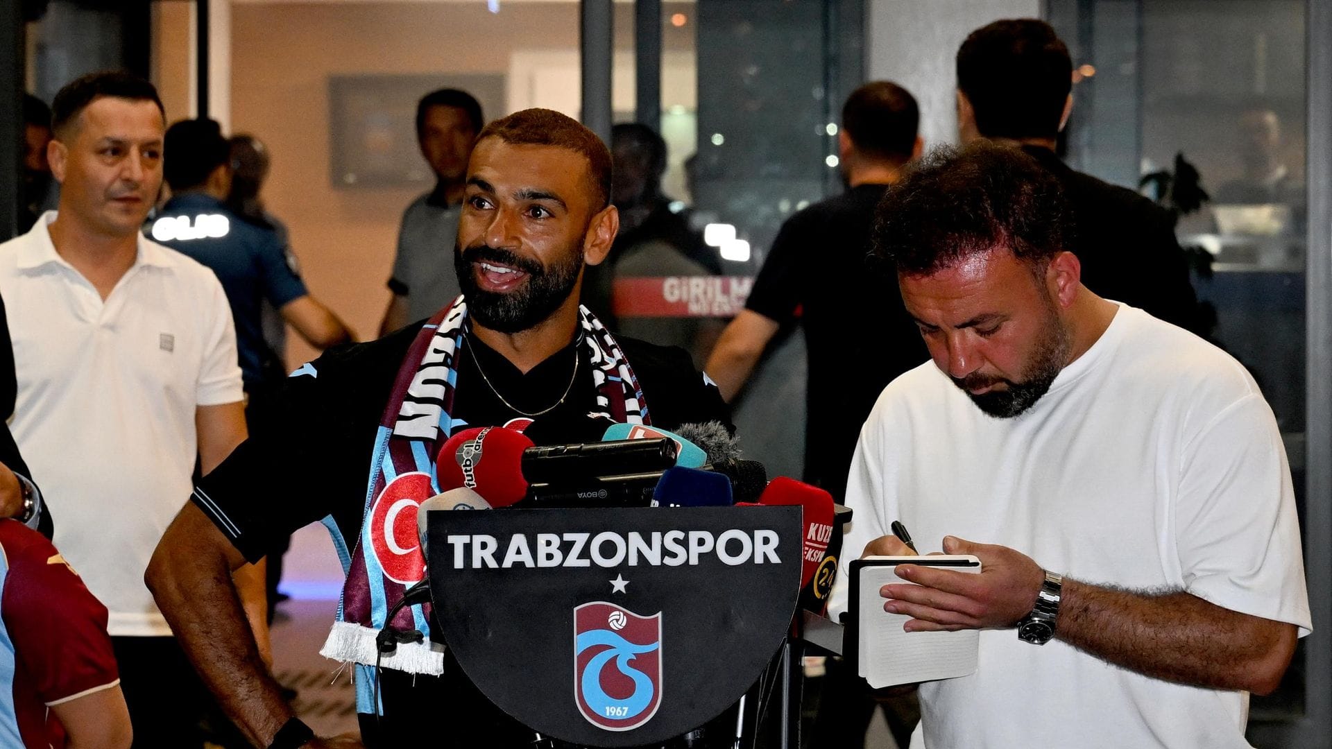 Trabzonspor Mohamed Salah’ın Maaşını Açıkladı Trabzonspor Mohamed Salah’ın Maaşını Açıkladı