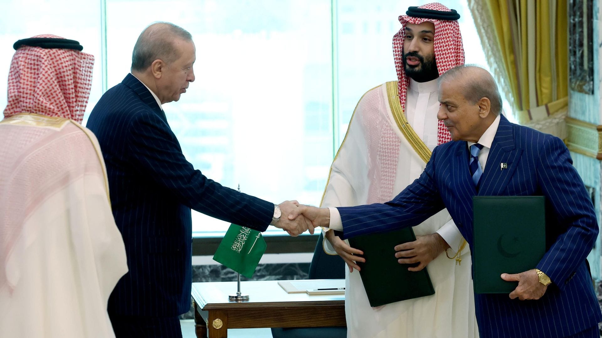 Erdoğan ‘Mekke Anlaşması’nı Açıkladı: Herhangi Bir Ülkeyi Hedef Almıyor