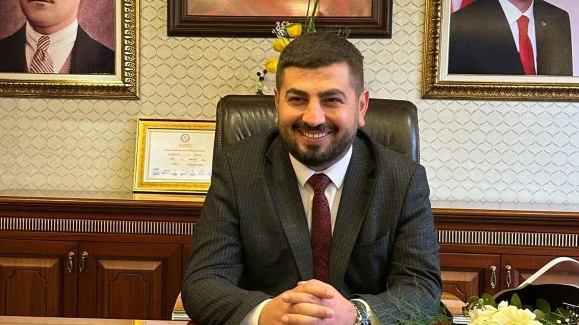 Tunca Belediye Başkanı Ramazan Topçu İskeleden Düştü Tunca Belediye Başkanı Ramazan Topçu İskeleden Düştü