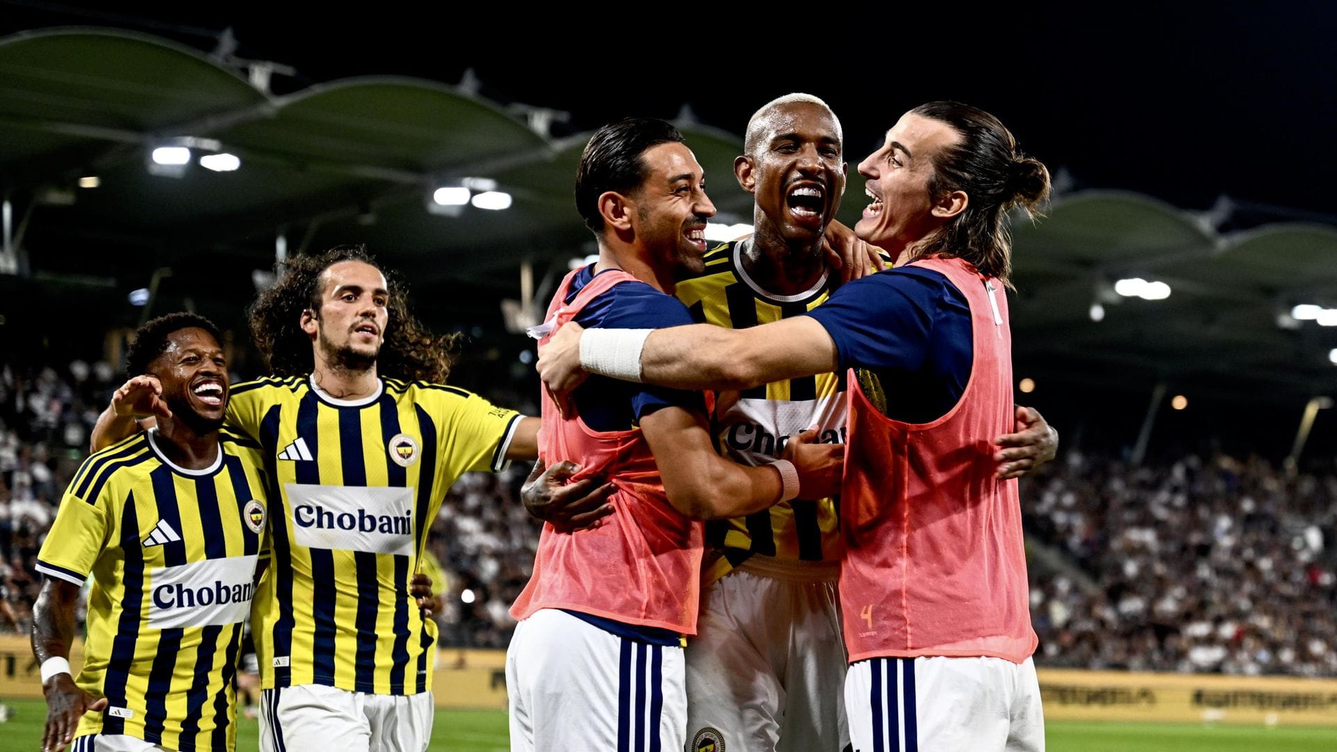 Fenerbahçe Play-Off Turuna Yükseldi Fenerbahçe Play-Off Turuna Yükseldi