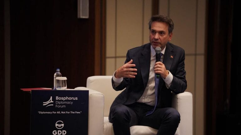 Minister of Energy Alparslan Bayraktar: Turkey's Renewable Energy Capacity is Increasing