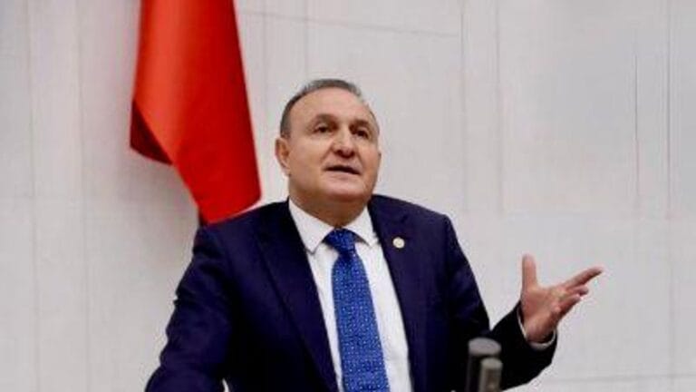 İyi Parti’den İstifa: Ömer Karakaş Milletvekilliğinden Ayrıldı