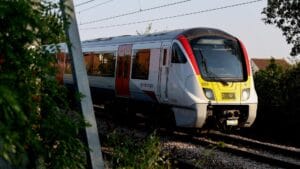 İngiltere’de İki Günde İki Tren Kazası: ‘Raylar Son Aylarda Daha Sarsıntılı Hale Geldi’